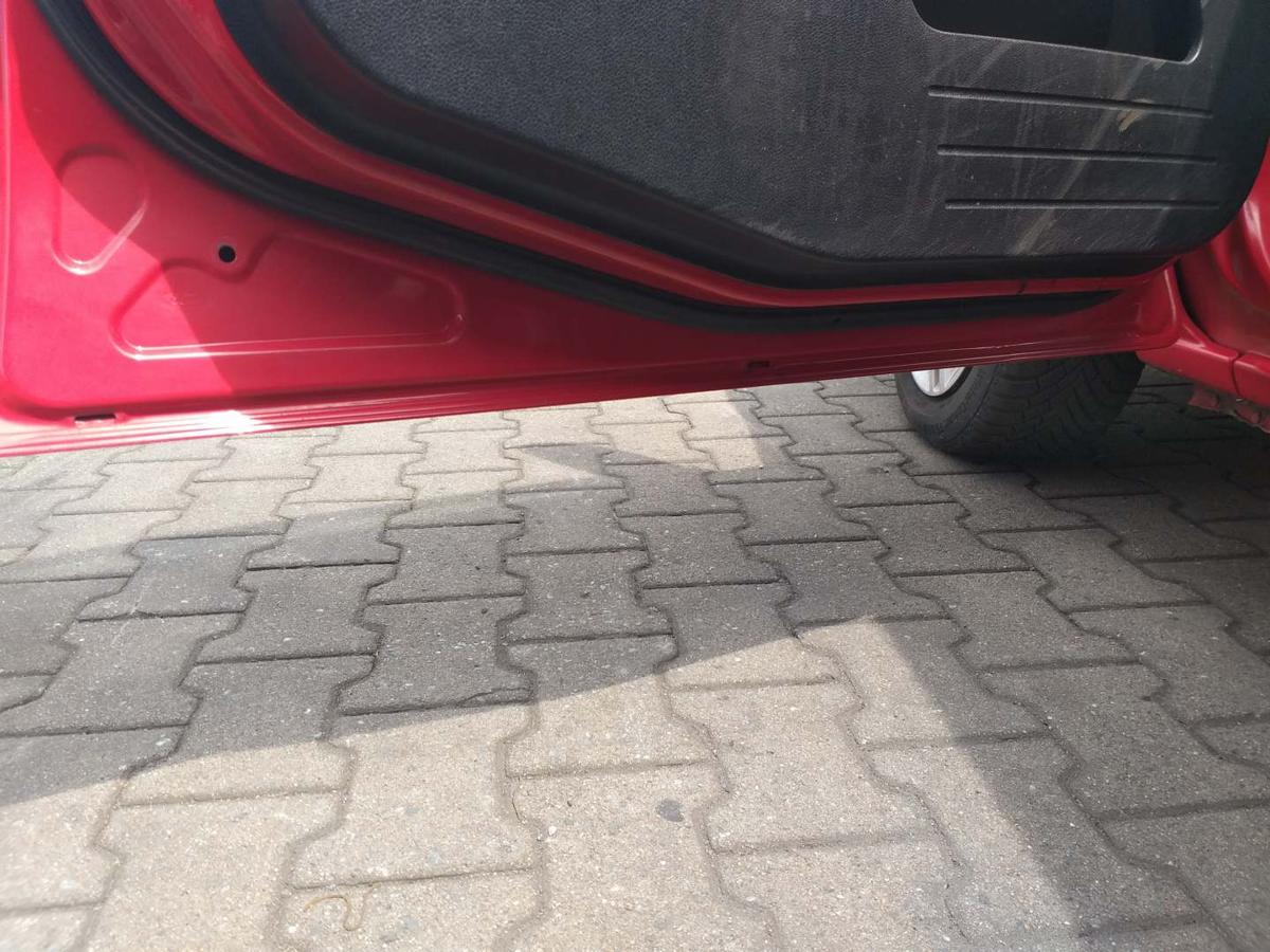 Ford Fusion original Tür vorn links Rot Bj.2007